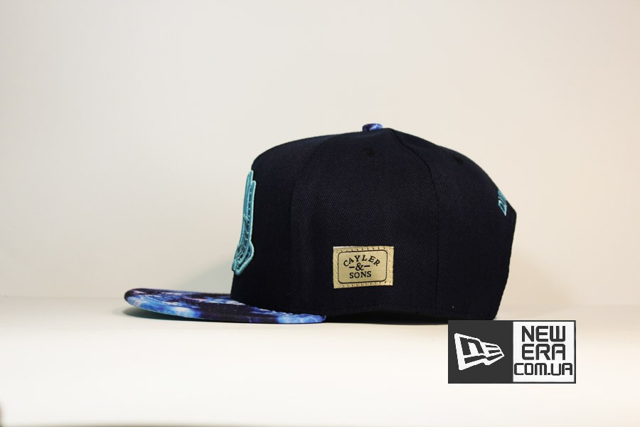 синий снепбек кепка бейсболка cayler sons snapback с руками синяя
