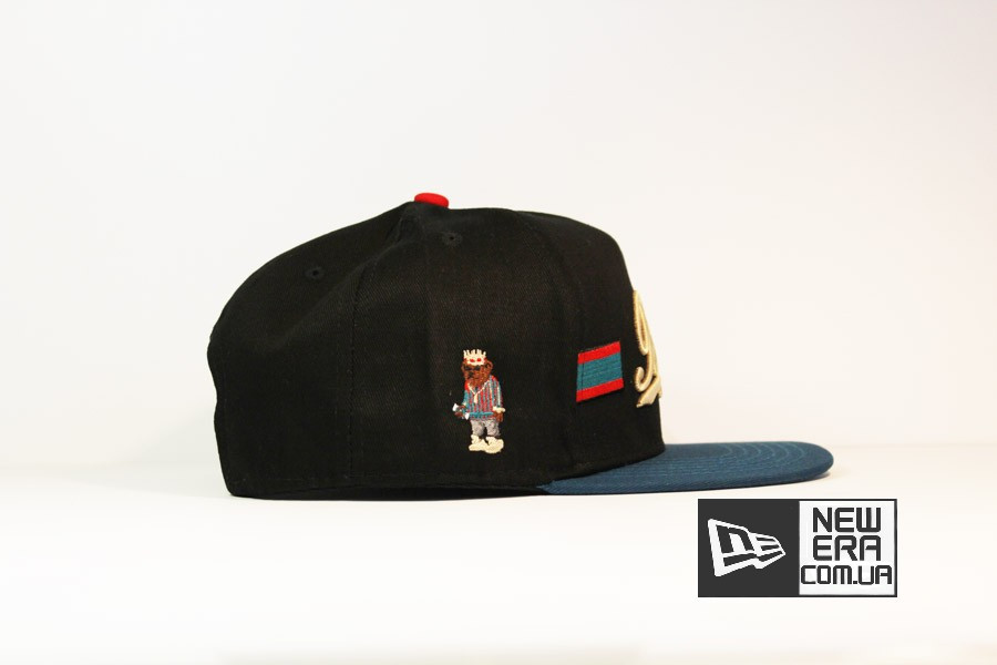 купить кепка snapback biggie cayler and sons biggie smalls