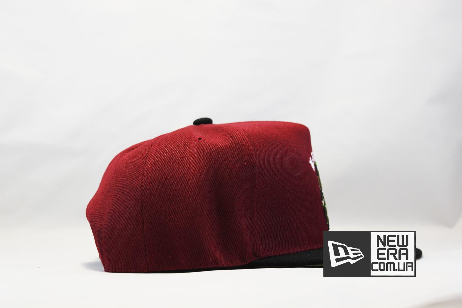 ганстерская одежда купить кепка snapback MERCY Drake бордовая cayler and sons