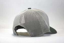 zelena-kepka-carhartt-trucker-z-setkoyu
